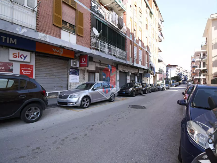 Immagine 3 di Negozio in affitto  in BAGNOLI - PIAZZA SALVEMINI a Napoli