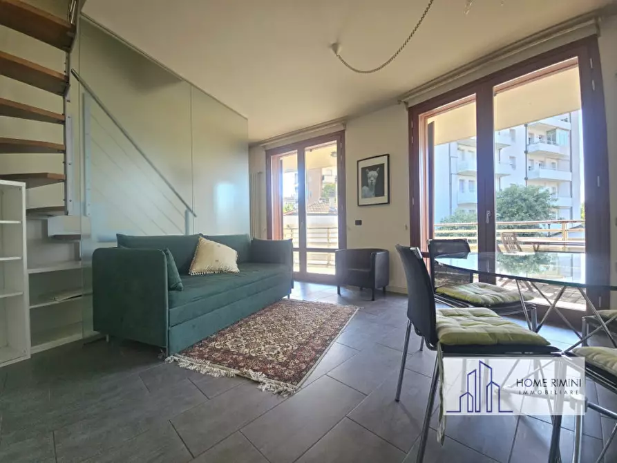 Immagine 1 di Appartamento in vendita  in Viale Amerigo Vespucci a Rimini