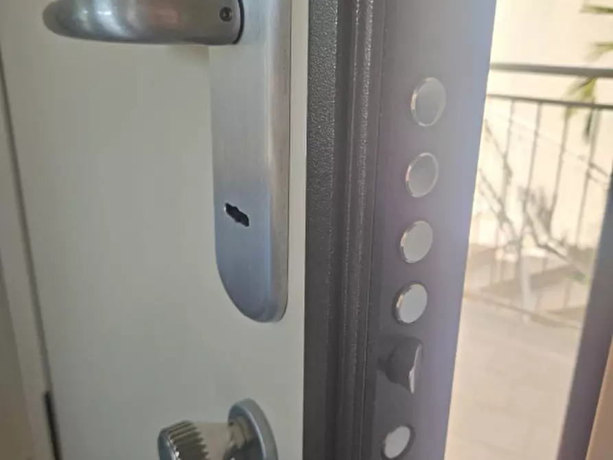 Immagine 45 di Appartamento in vendita  in Viale Amerigo Vespucci a Rimini