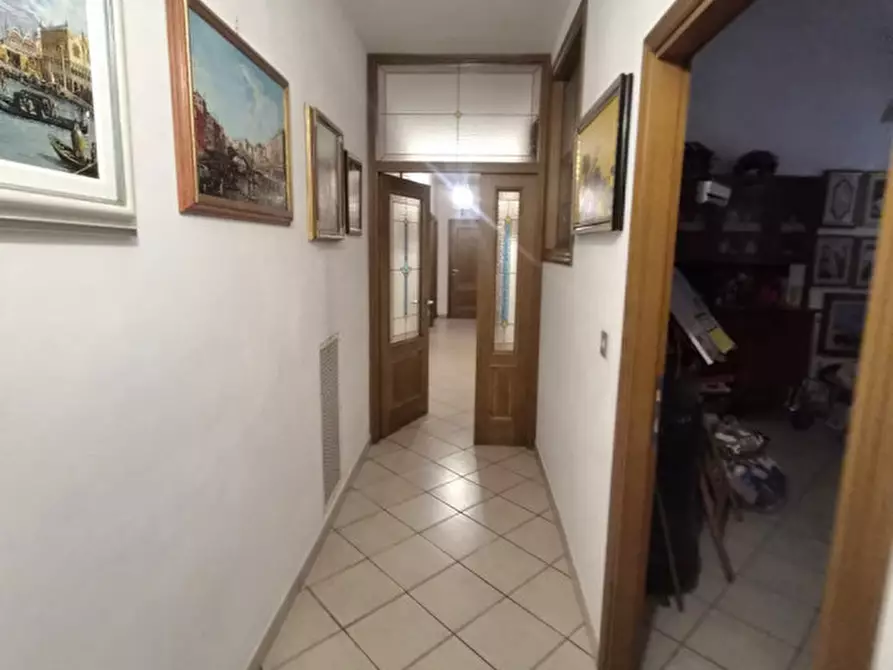 Immagine 5 di Appartamento in vendita  in via marzia a Montevarchi