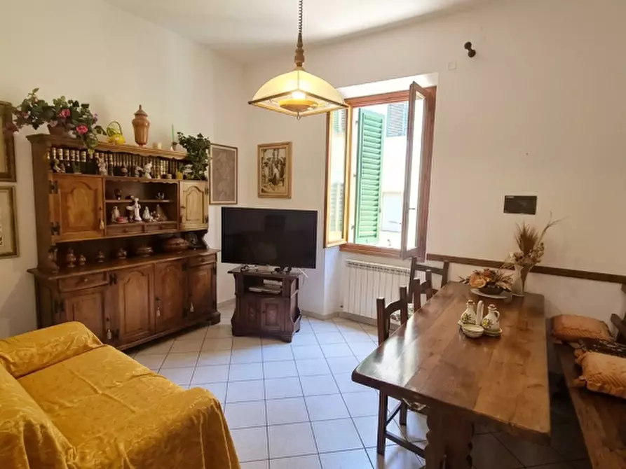 Immagine 7 di Appartamento in vendita  in via marzia a Montevarchi
