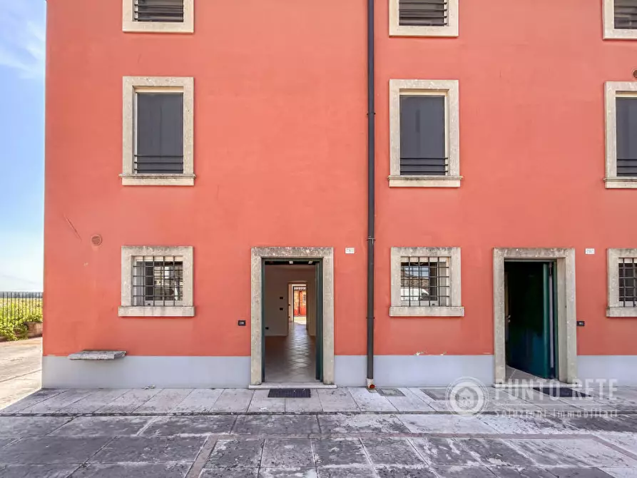 Immagine 3 di Appartamento in vendita  in Via Caterina Bon Brenzoni a Mozzecane