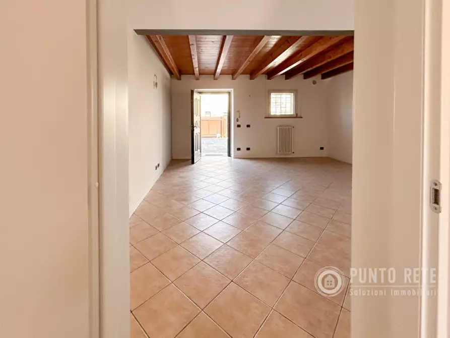 Immagine 9 di Appartamento in vendita  in Via Caterina Bon Brenzoni a Mozzecane