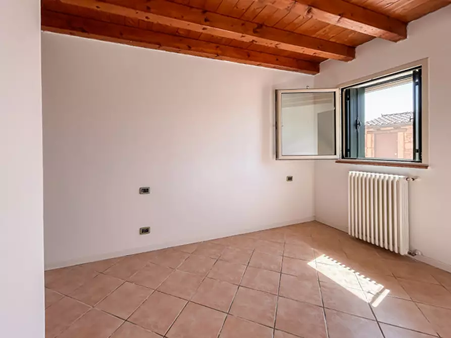 Immagine 13 di Appartamento in vendita  in Via Caterina Bon Brenzoni a Mozzecane