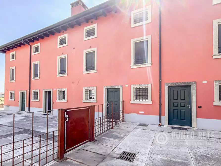 Immagine 4 di Appartamento in vendita  in Via Caterina Bon Brenzoni a Mozzecane