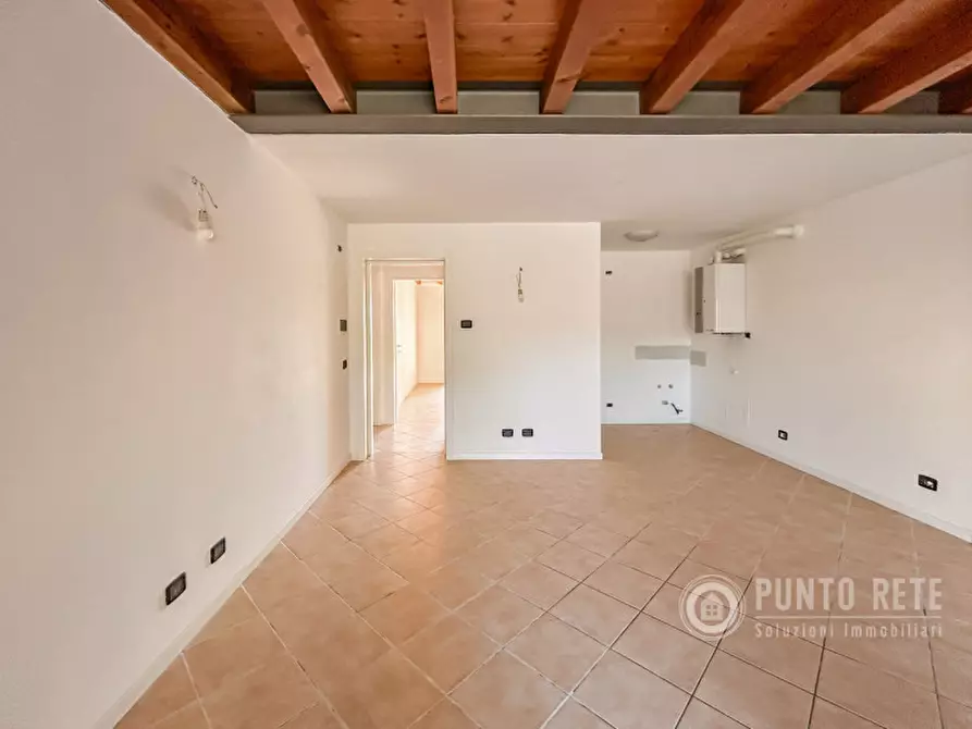 Immagine 5 di Appartamento in vendita  in Via Caterina Bon Brenzoni a Mozzecane