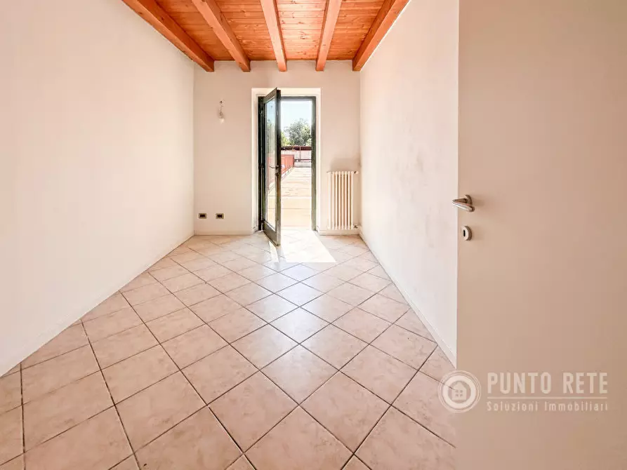 Immagine 14 di Appartamento in vendita  in Via Caterina Bon Brenzoni a Mozzecane