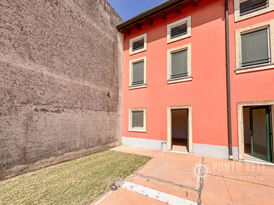 Immagine 22 di Appartamento in vendita  in Via Caterina Bon Brenzoni a Mozzecane