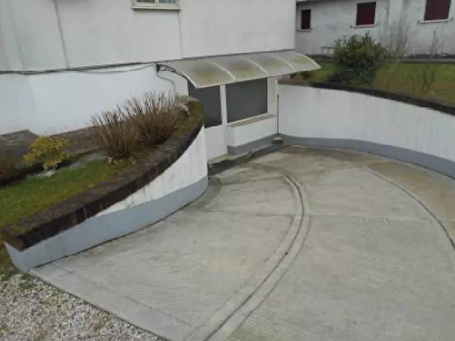 Immagine 3 di Casa indipendente in vendita  in Via Fogazzaro, 13 a Vedelago