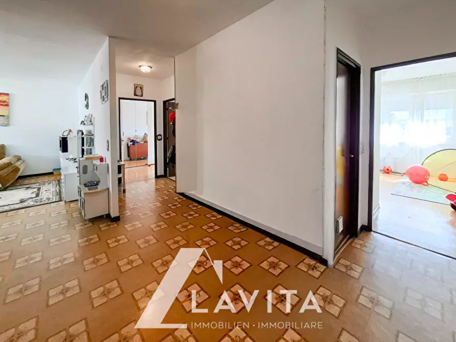 Immagine 2 di Appartamento in vendita  in Via Borgo Nuovo a Mezzocorona