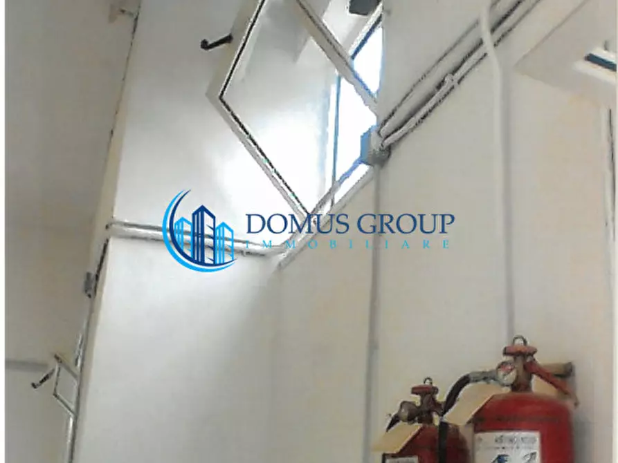 Immagine 14 di Laboratorio in vendita  in Via Villafalletto a Roma