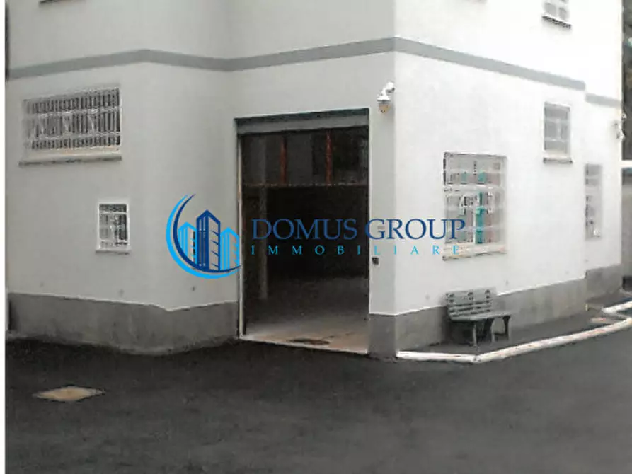Immagine 15 di Laboratorio in vendita  in Via Villafalletto a Roma