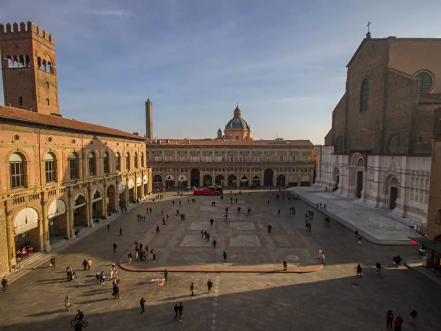 Immagine 10 di Appartamento in vendita  in Via san giorgio 3 a Bologna
