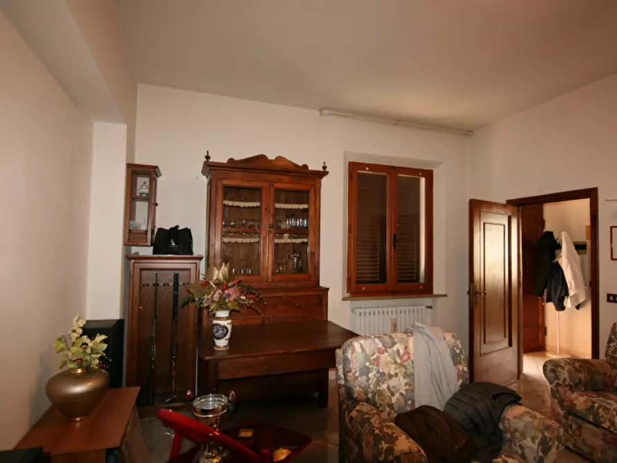 Immagine 9 di Casa indipendente in vendita  a Sinalunga