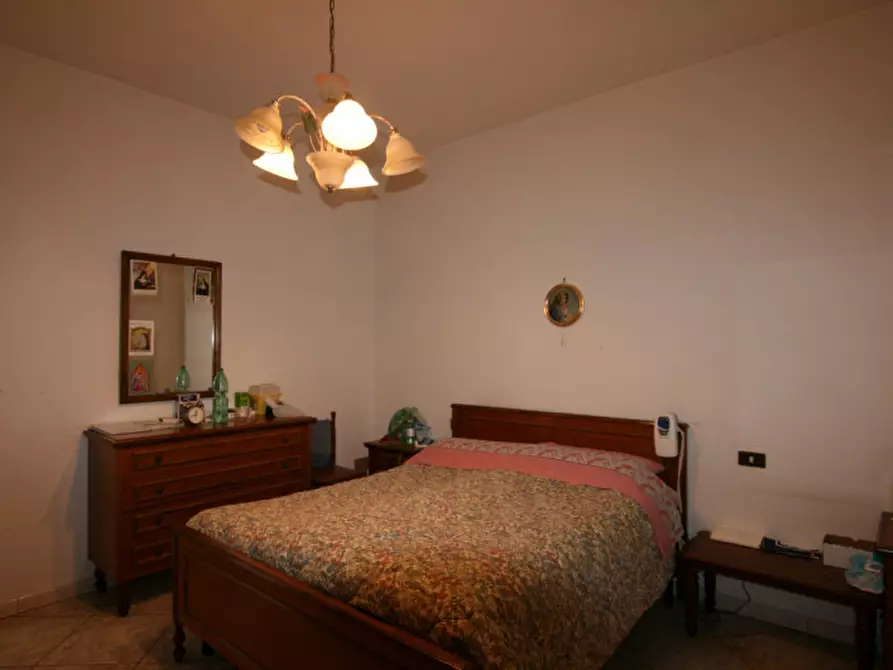 Immagine 15 di Casa indipendente in vendita  a Sinalunga