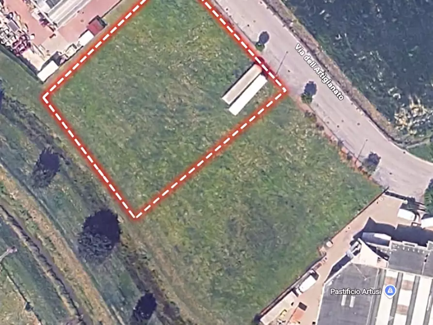 Immagine 2 di Terreno in vendita  in Via dell'Artigianato, 35020 Casalserugo PD a Casalserugo