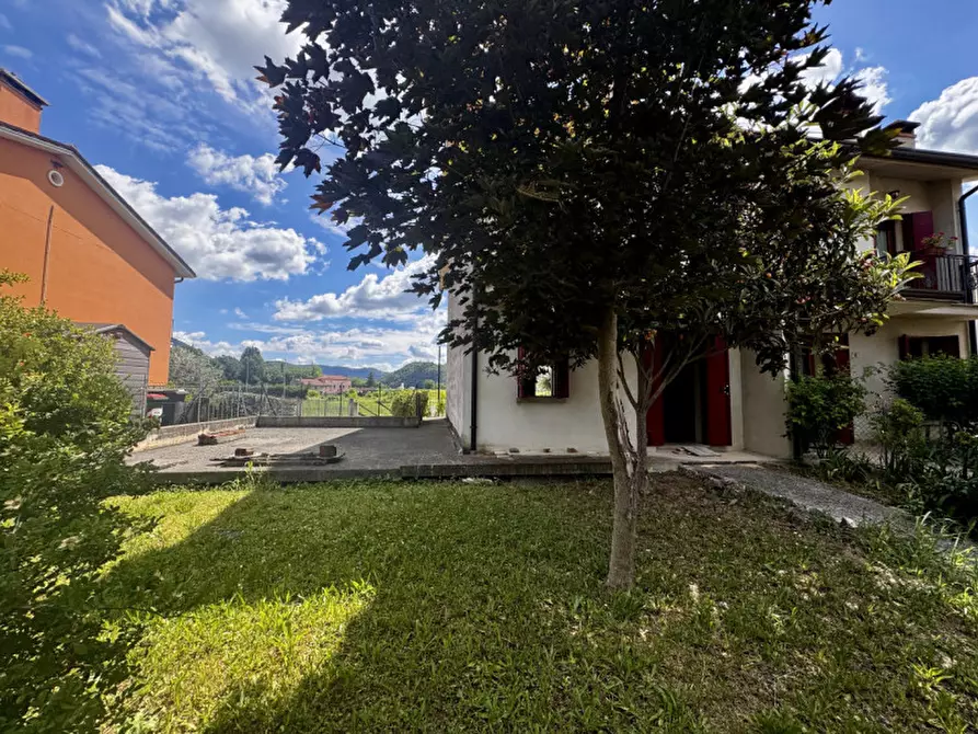 Immagine 14 di Casa bifamiliare in vendita  in via vallesana a Lozzo Atestino