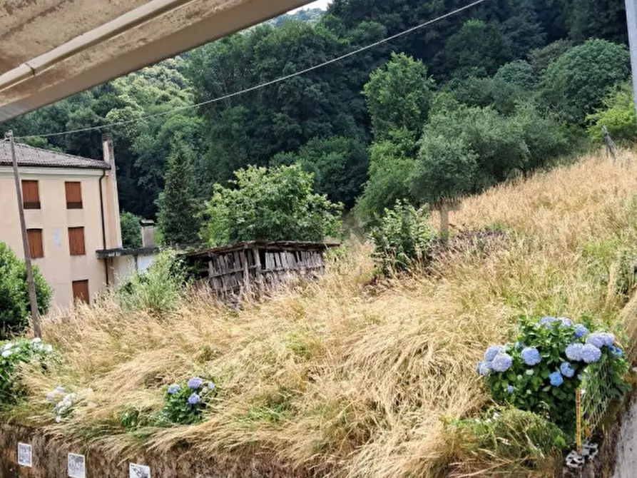 Immagine 4 di Terreno in vendita  a Valli Del Pasubio
