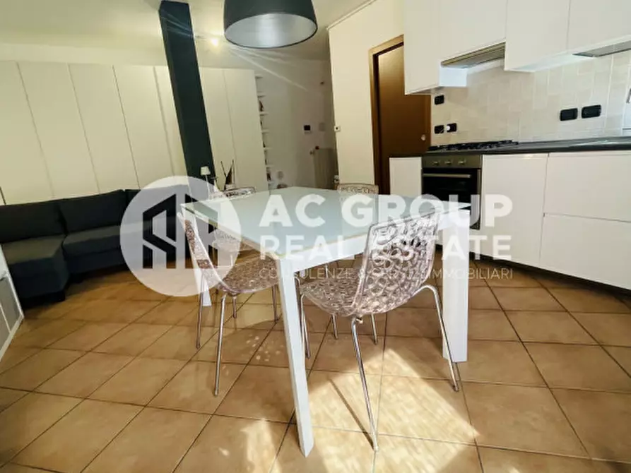 Immagine 1 di Appartamento in vendita  in Via Padre Monti a Saronno
