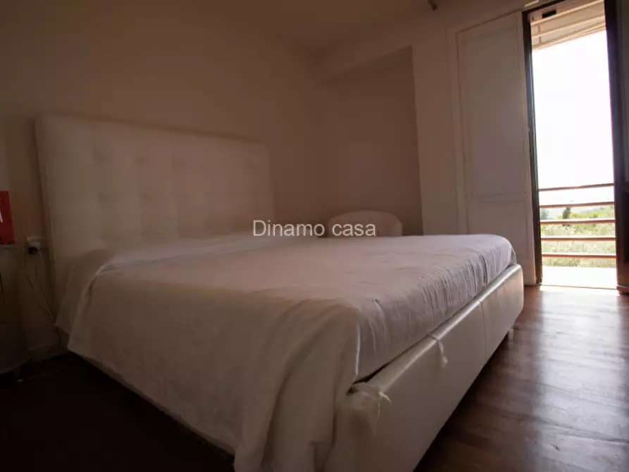 Immagine 10 di Villetta a schiera in vendita  in Piazza Carlo Lorenzini a Montale
