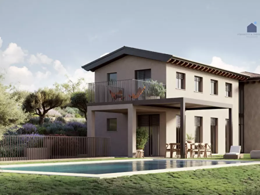 Immagine 4 di Villa in vendita  in via murelli a Salò