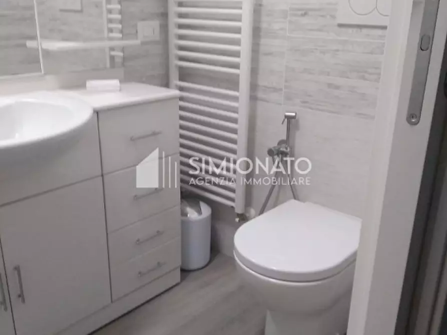 Immagine 6 di Camera in vendita  in Via Lavezzari a Spinea