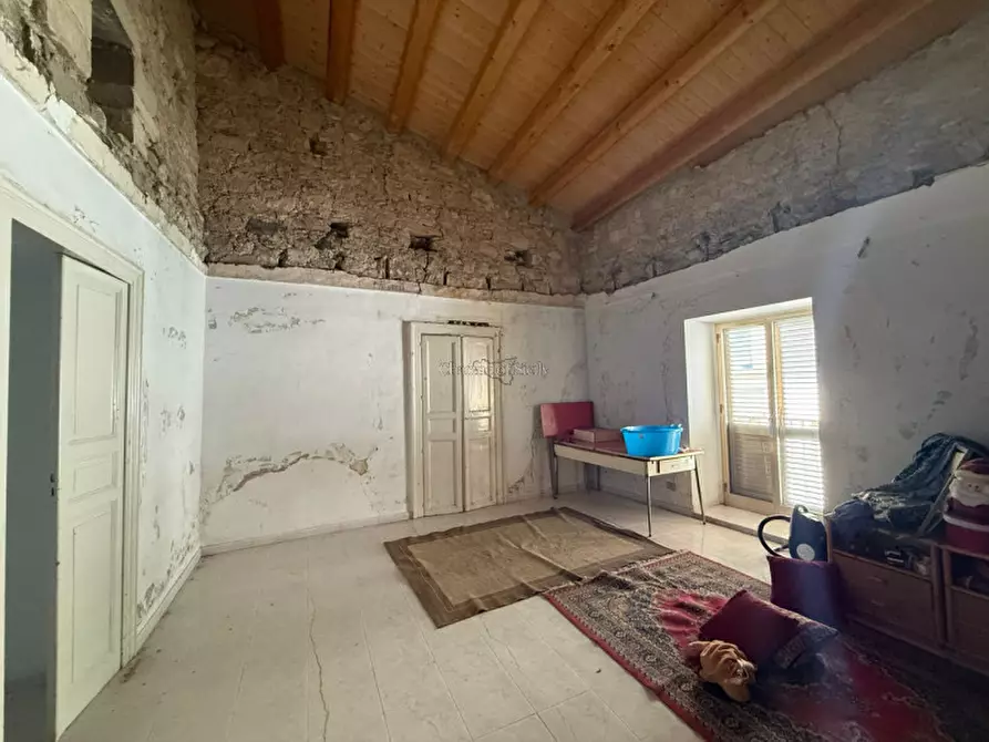 Immagine 35 di Casa indipendente in vendita  in Via Michele Amari a Ragusa