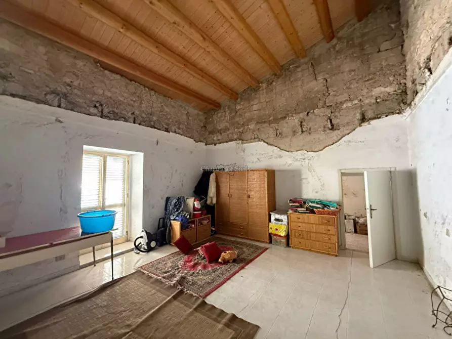 Immagine 40 di Casa indipendente in vendita  in Via Michele Amari a Ragusa