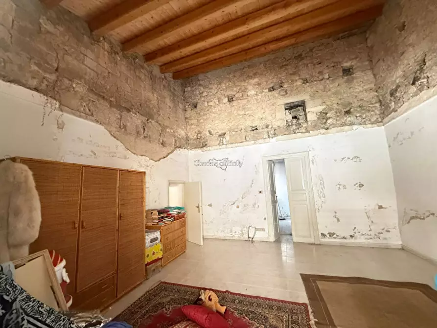 Immagine 41 di Casa indipendente in vendita  in Via Michele Amari a Ragusa