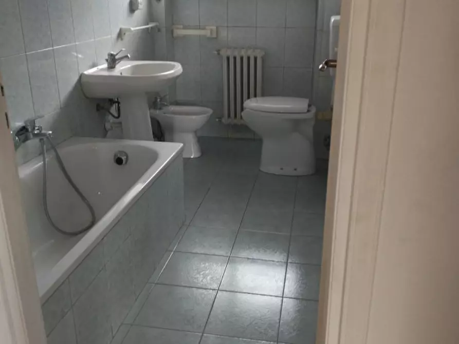 Immagine 4 di Appartamento in vendita  in Via delle Primule 44 a Torino