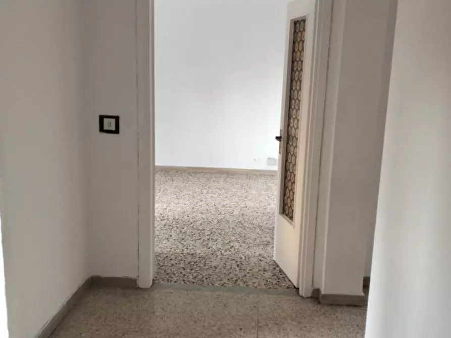 Immagine 6 di Appartamento in vendita  in Via delle Primule 44 a Torino