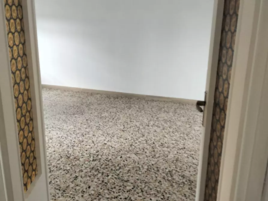 Immagine 11 di Appartamento in vendita  in Via delle Primule 44 a Torino
