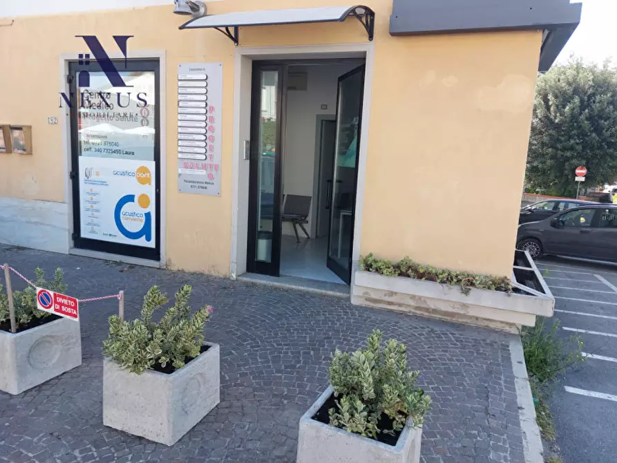 Immagine 1 di Ufficio in affitto  in Via Flaminia 162 a Cartoceto