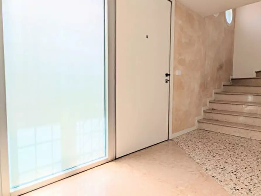 Immagine 13 di Villa in vendita  in Via Rovigo 6 a Torrebelvicino