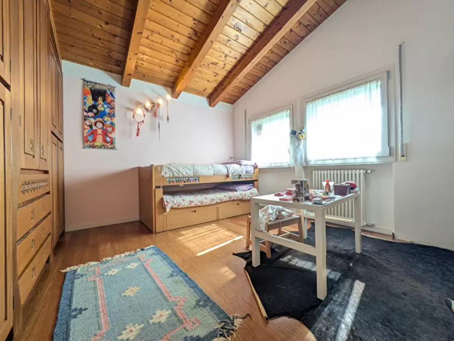 Immagine 36 di Villa in vendita  in Via Rovigo 6 a Torrebelvicino