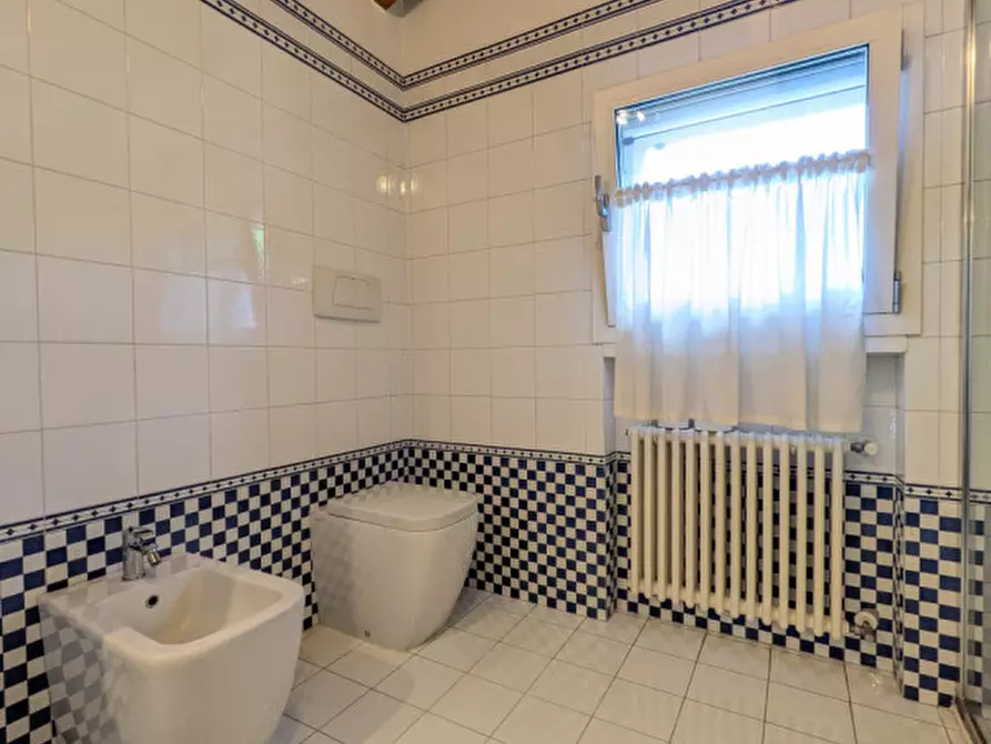 Immagine 39 di Villa in vendita  in Via Rovigo 6 a Torrebelvicino