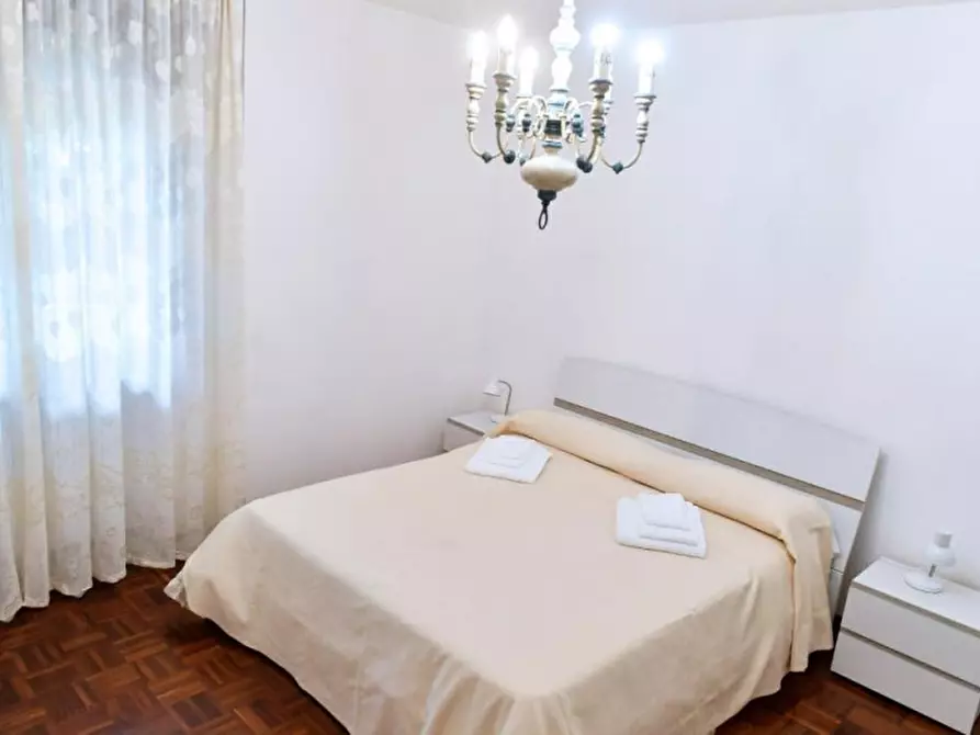 Immagine 9 di Appartamento in vendita  in VIA ROSMINI a Abano Terme