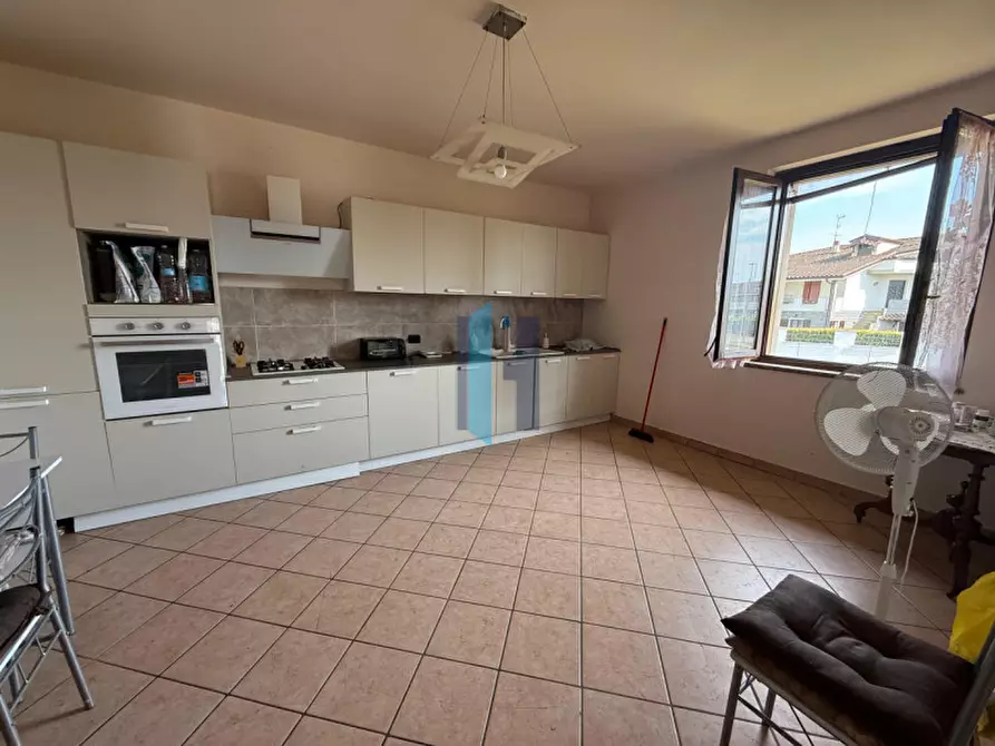 Immagine 19 di Villa in vendita  in Via Kennedy 10 a Borgo San Giacomo