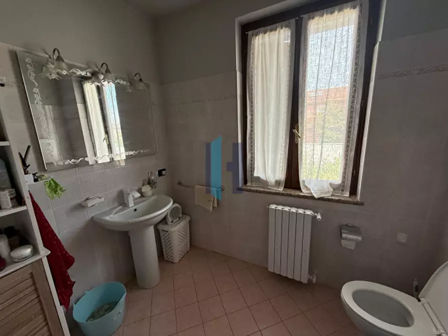 Immagine 34 di Villa in vendita  in Via Kennedy 10 a Borgo San Giacomo