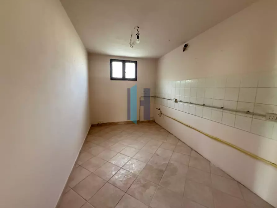 Immagine 39 di Villa in vendita  in Via Kennedy 10 a Borgo San Giacomo