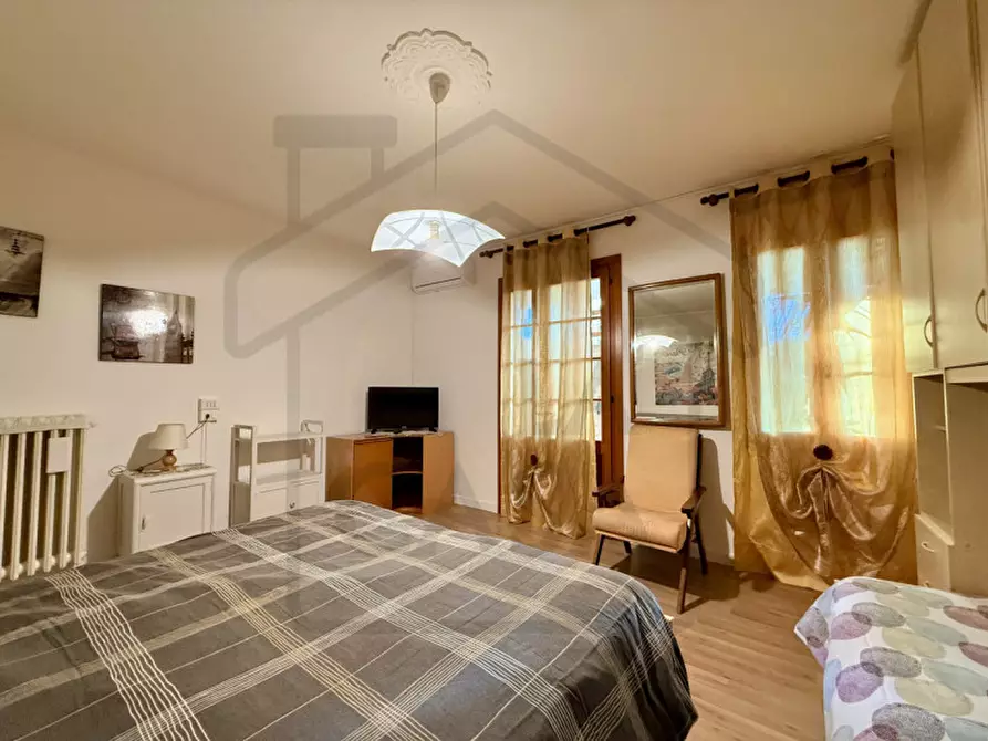 Immagine 27 di Casa bifamiliare in vendita  in Via Brenta a Montegrotto Terme