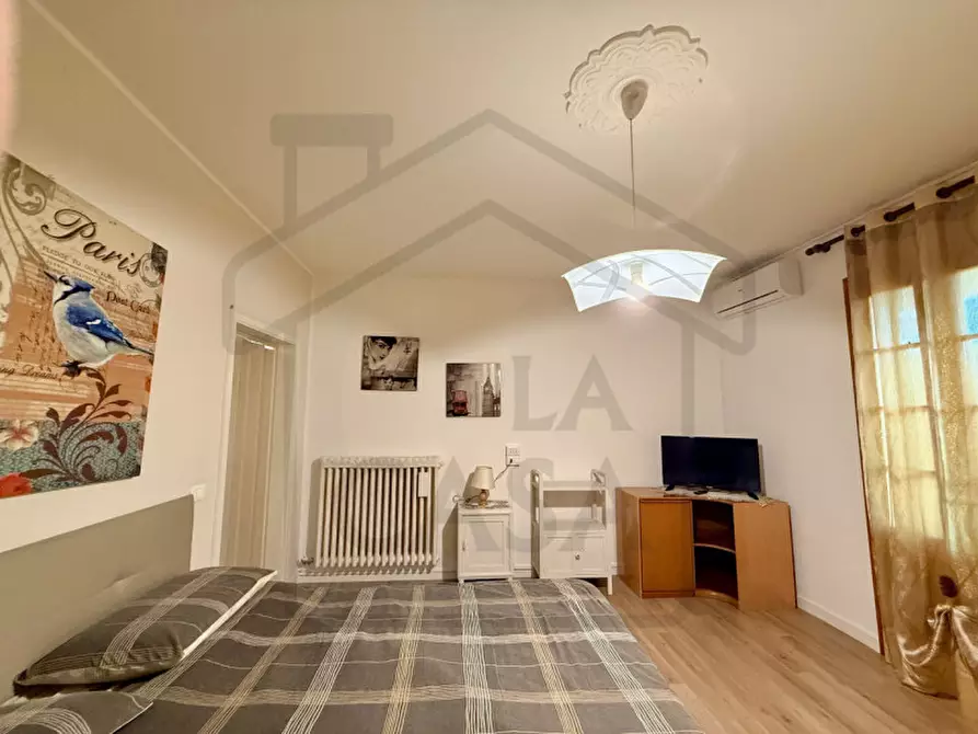 Immagine 28 di Casa bifamiliare in vendita  in Via Brenta a Montegrotto Terme