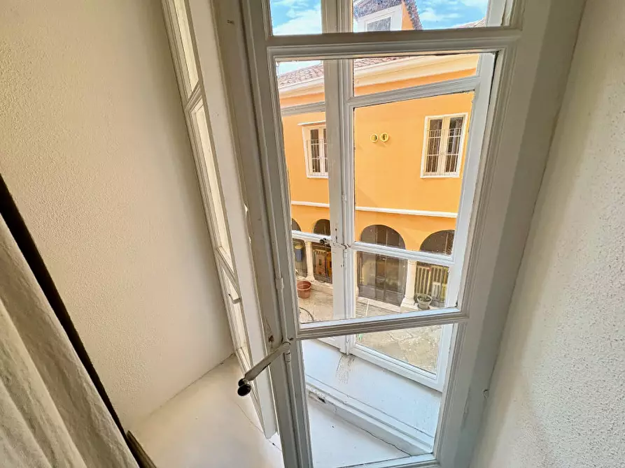 Immagine 27 di Appartamento in affitto  in via delle Monache 3 a Trieste
