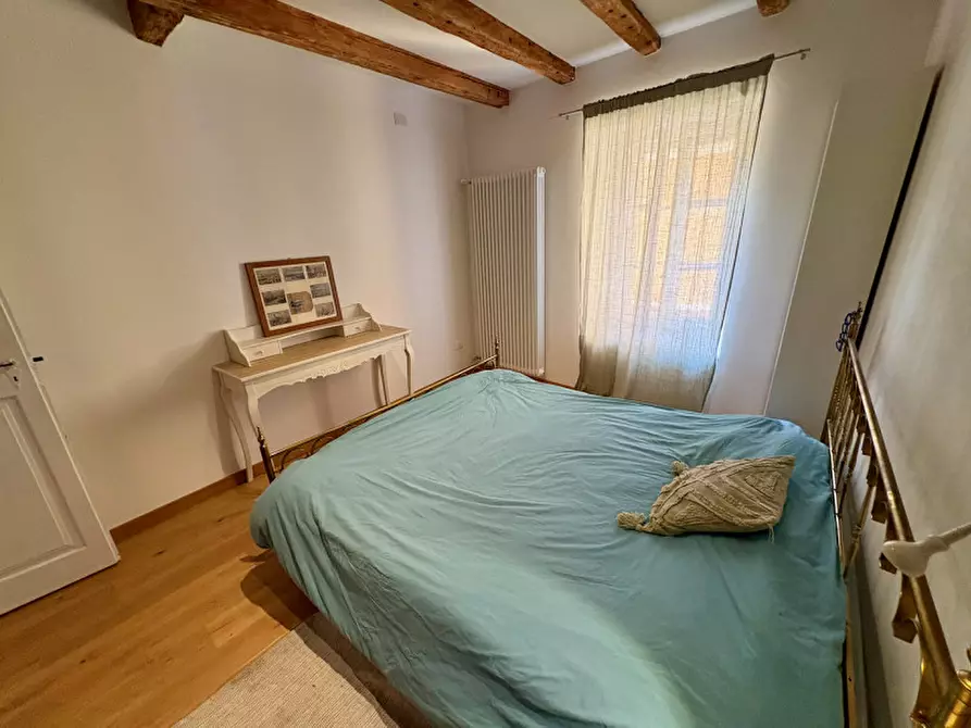 Immagine 29 di Appartamento in affitto  in via delle Monache 3 a Trieste