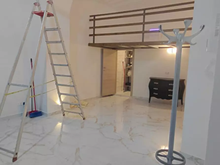 Immagine 1 di Appartamento in affitto  in Vico Bagnara 16 a Napoli