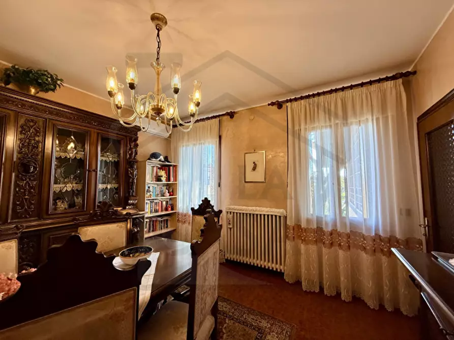 Immagine 2 di Casa bifamiliare in vendita  in Via Brenta a Montegrotto Terme