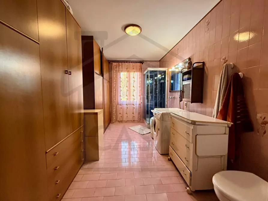 Immagine 10 di Casa bifamiliare in vendita  in Via Brenta a Montegrotto Terme