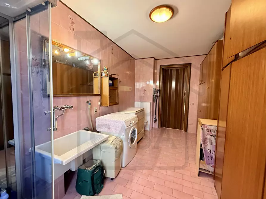 Immagine 11 di Casa bifamiliare in vendita  in Via Brenta a Montegrotto Terme