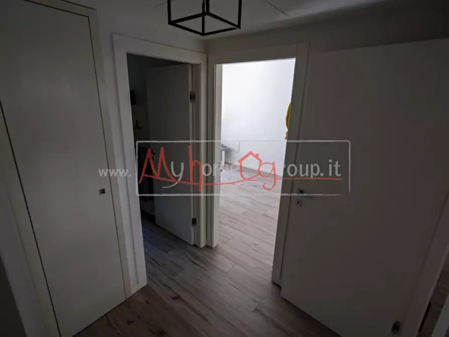 Immagine 4 di Appartamento in vendita  a Padova