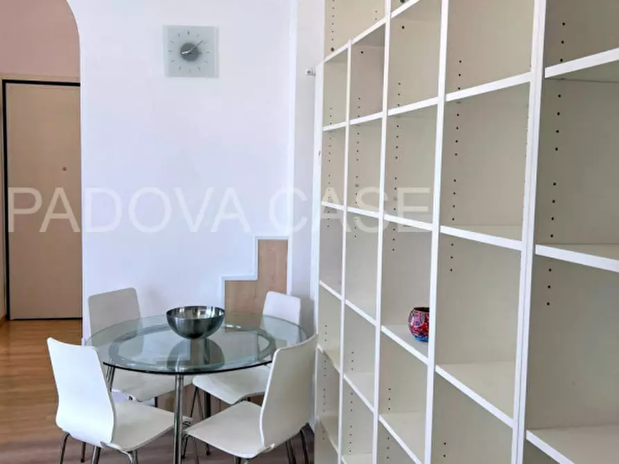 Immagine 18 di Appartamento in vendita  in Via degli Zabarella a Padova